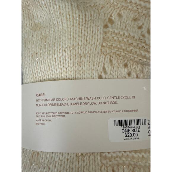 Soma Cable Knit Sherpained Sweater Slipper Super Socks Ivory Cream One Size NWT - Picture 4 of 7